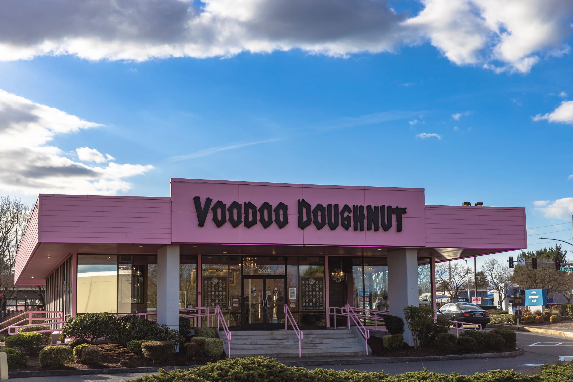 Voodoo doughnuts Vancouver, WA exterior photo